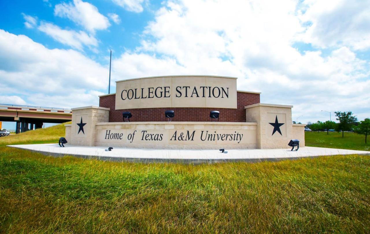 Holiday Inn & Suites College Station-Aggieland By Ihg Екстериор снимка