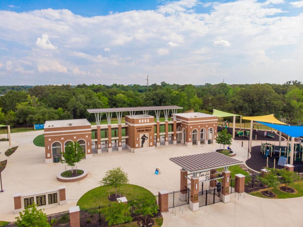Holiday Inn & Suites College Station-Aggieland By Ihg Екстериор снимка